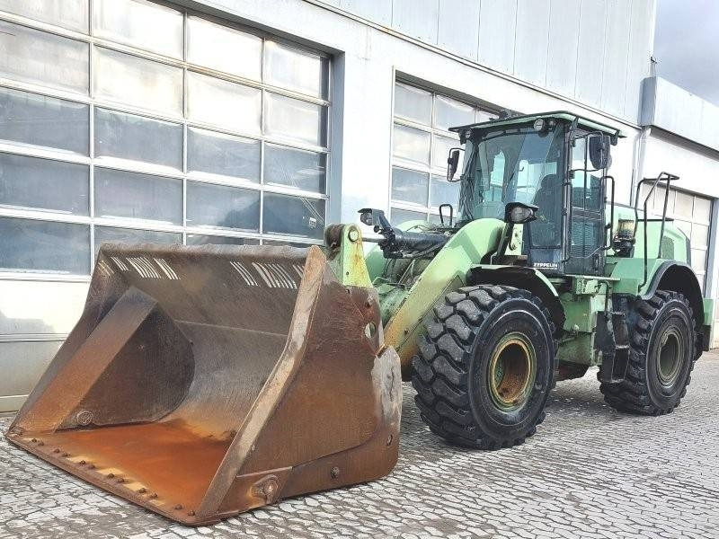 CAT 950 M - Chargeuse sur pneus: photos 2 CAT 950 M - Chargeuse sur pneus: photos 2