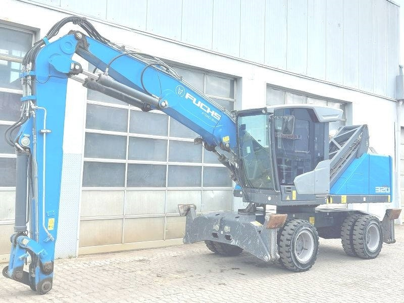 Fuchs MHL 320 F - Pelle de manutention: photos 2 Fuchs MHL 320 F - Pelle de manutention: photos 2