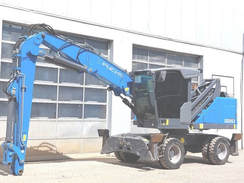Fuchs MHL 320 F - Pelle de manutention: photos 2 Fuchs MHL 320 F - Pelle de manutention: photos 2
