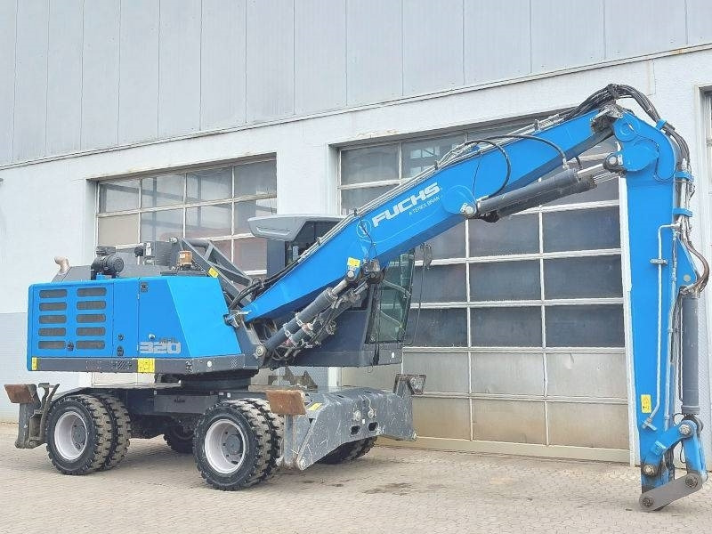 Fuchs MHL 320 F - Pelle de manutention: photos 4 Fuchs MHL 320 F - Pelle de manutention: photos 4