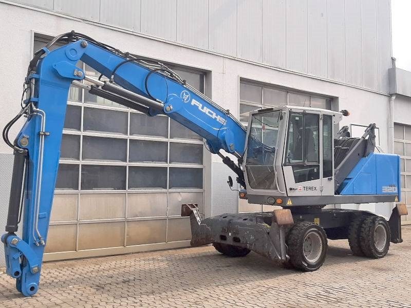 Fuchs MHL 320 F  - Pelle de manutention: photos 2 Fuchs MHL 320 F  - Pelle de manutention: photos 2