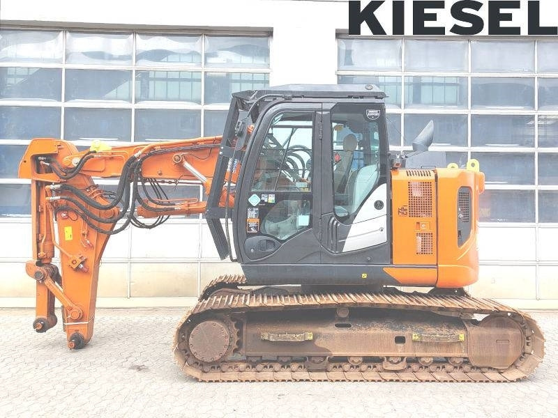 Hitachi ZX 135 US-6 Short reach front tunnel excavator - Pelle sur chenille: photos 1 Hitachi ZX 135 US-6 Short reach front tunnel excavator - Pelle sur chenille: photos 1