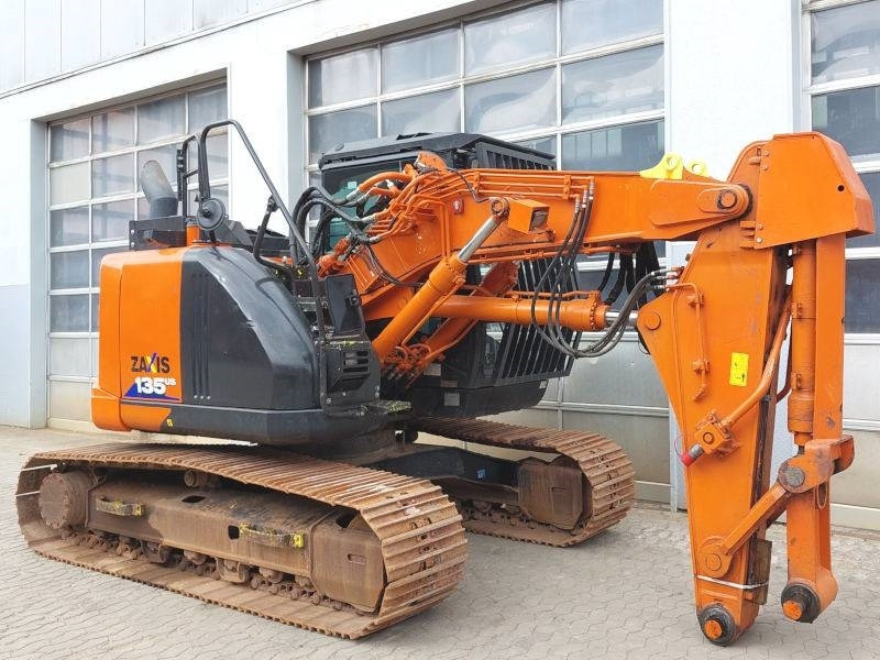 Hitachi ZX 135 US-6 Short reach front tunnel excavator - Pelle sur chenille: photos 4 Hitachi ZX 135 US-6 Short reach front tunnel excavator - Pelle sur chenille: photos 4