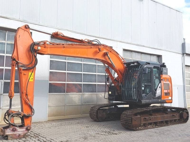 Hitachi ZX 225 US LC-6 - Pelle sur chenille: photos 2 Hitachi ZX 225 US LC-6 - Pelle sur chenille: photos 2