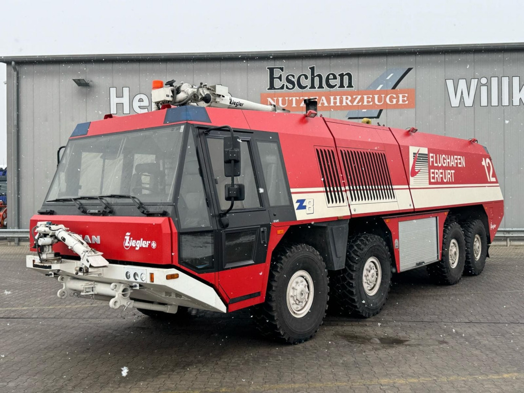 MAN 38.000 VFAEG 8x8 Flugfeldlöschfahrzeug - Camion de pompier, Équipement aéroportuaire: photos 1 MAN 38.000 VFAEG 8x8 Flugfeldlöschfahrzeug - Camion de pompier, Équipement aéroportuaire: photos 1
