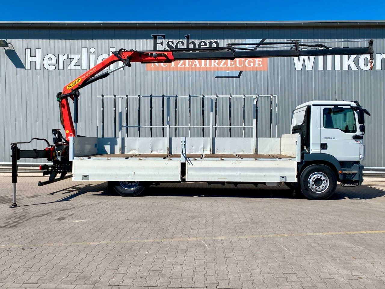 MAN TGM 18.290| Glas/HEGLA*PK12002*Funk*3x Sitze*AHK - Camion plateau, Camion grue: photos 2 MAN TGM 18.290| Glas/HEGLA*PK12002*Funk*3x Sitze*AHK - Camion plateau, Camion grue: photos 2