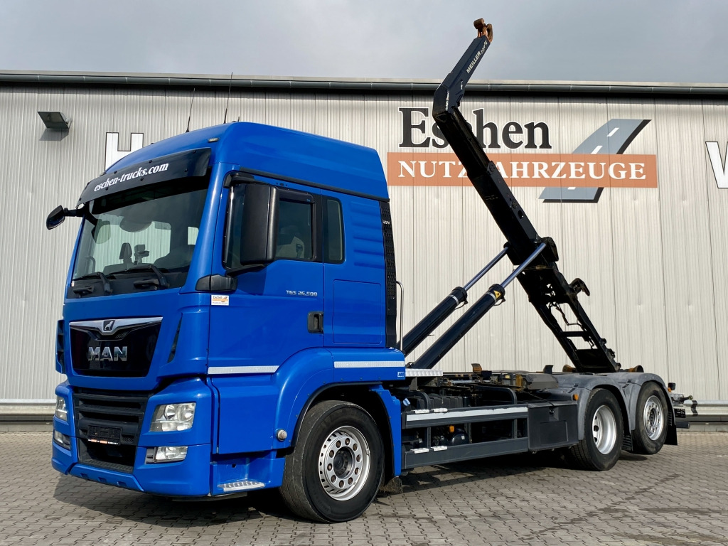 MAN TGS 26.500 6x2-4 LL - Camion ampliroll: photos 1 MAN TGS 26.500 6x2-4 LL - Camion ampliroll: photos 1