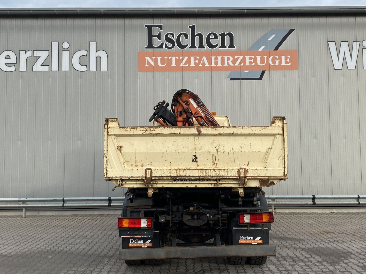 Mercedes-Benz 1833 4x4 Axor | Atlas 105.2-A2*Funk*AHK*3 Sitze - Camion benne, Camion grue: photos 5 Mercedes-Benz 1833 4x4 Axor | Atlas 105.2-A2*Funk*AHK*3 Sitze - Camion benne, Camion grue: photos 5