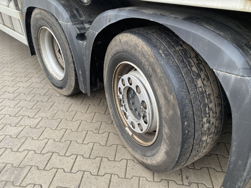 Mercedes-Benz 2540 LL 6x2 Antos / Palfinger PK 23001 Kran - Camion plateau, Camion grue: photos 4 Mercedes-Benz 2540 LL 6x2 Antos / Palfinger PK 23001 Kran - Camion plateau, Camion grue: photos 4