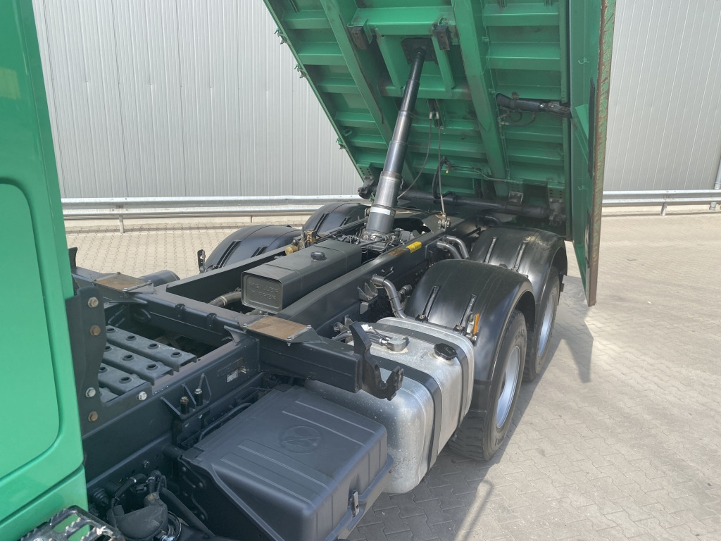 Mercedes-Benz 3345 / 6x6 — crédit-bail Mercedes-Benz 3345 / 6x6: photos 11