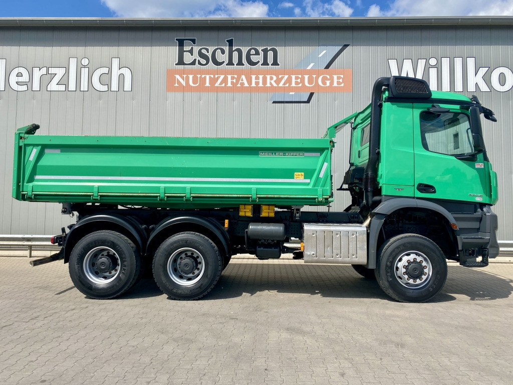 Mercedes-Benz 3345 / 6x6 — crédit-bail Mercedes-Benz 3345 / 6x6: photos 7