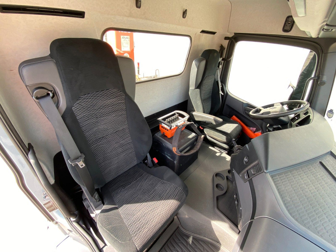Camion benne, Camion grue Mercedes-Benz Arocs 1843 HAD 4x4 | Atlas 116.3-A3*5+6.Kreis: photos 16