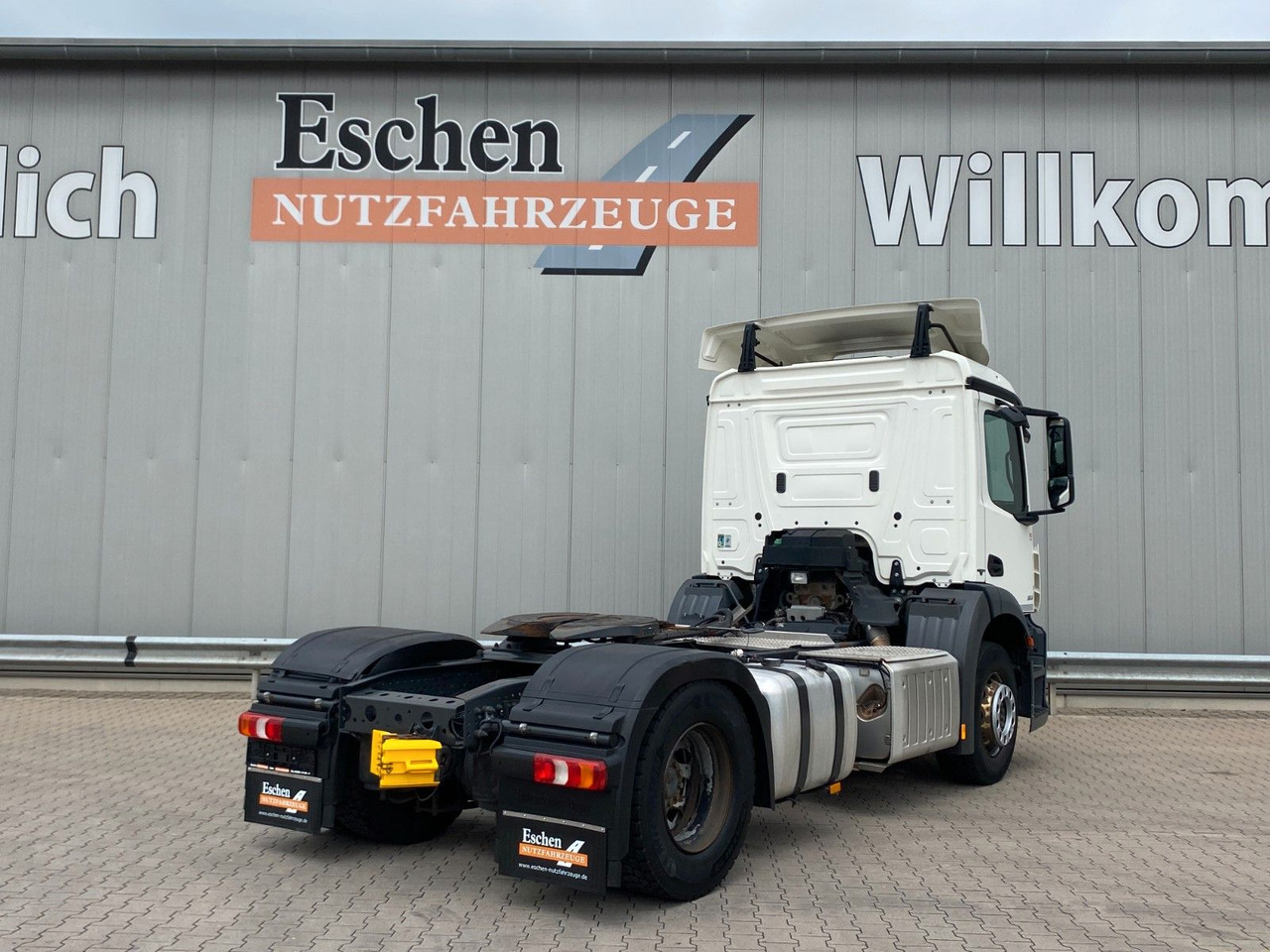 Mercedes-Benz Antos 1836 | 3-Stufen Motorbremse*Klima*1.Hand! - Tracteur routier: photos 5 Mercedes-Benz Antos 1836 | 3-Stufen Motorbremse*Klima*1.Hand! - Tracteur routier: photos 5