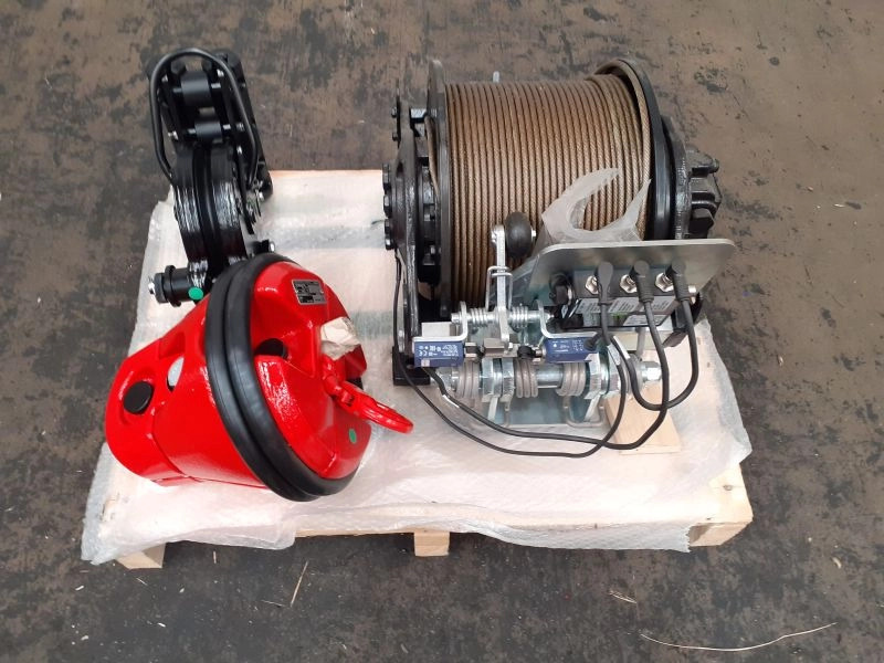 Cabrestante de elevación Brevini WHL025 - Treuil: photos 3 Cabrestante de elevación Brevini WHL025 - Treuil: photos 3