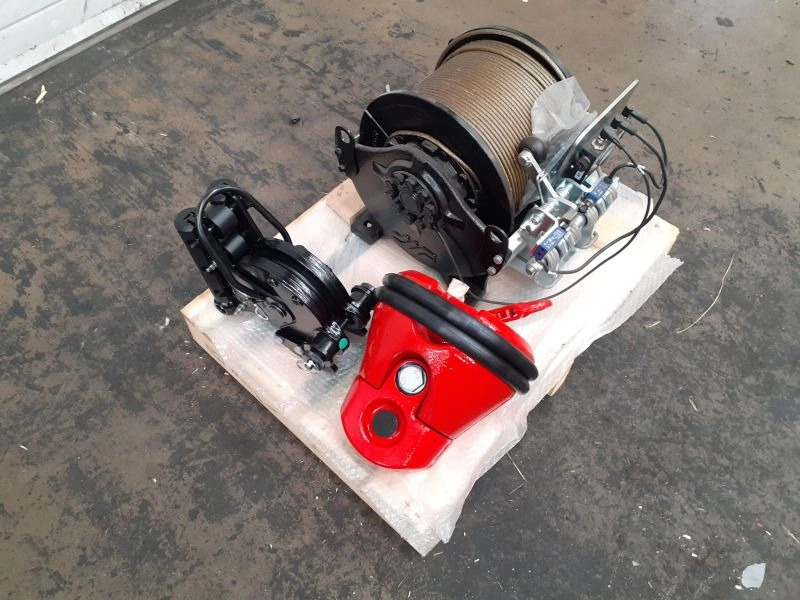 Cabrestante de elevación Brevini WHL025 - Treuil: photos 2 Cabrestante de elevación Brevini WHL025 - Treuil: photos 2