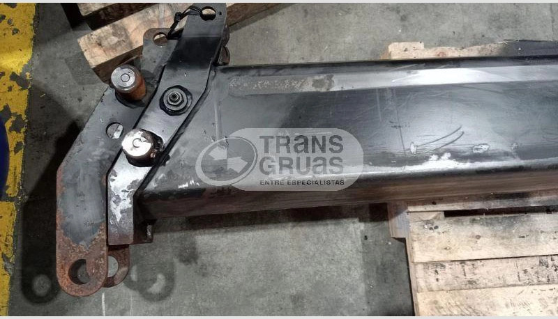 Grúa HMF 1563 K2 solo para recambios - Grue auxiliaire pour Camion: photos 5 Grúa HMF 1563 K2 solo para recambios - Grue auxiliaire pour Camion: photos 5