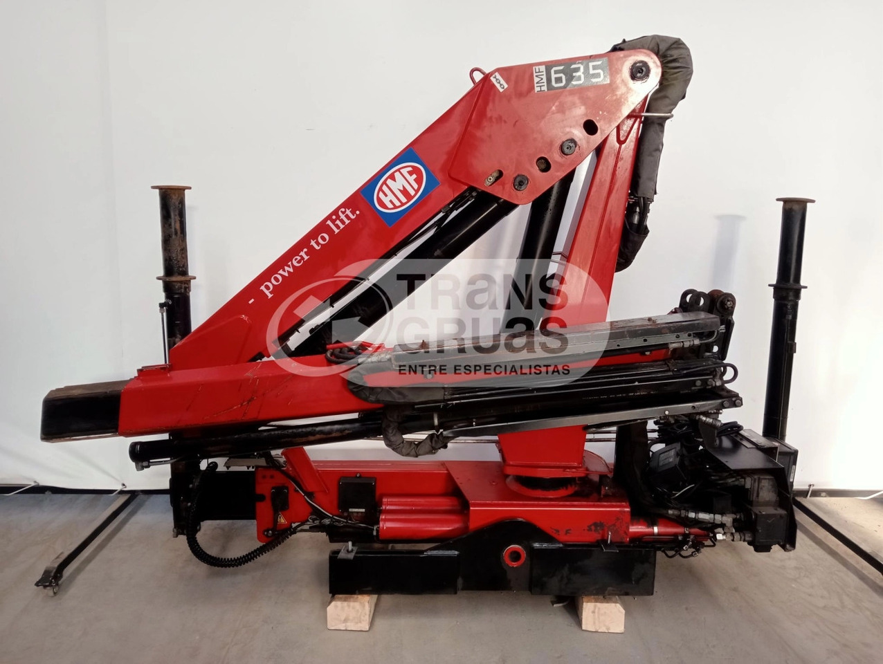 Grúa HMF 635 K2 - Grue auxiliaire pour Camion: photos 1 Grúa HMF 635 K2 - Grue auxiliaire pour Camion: photos 1