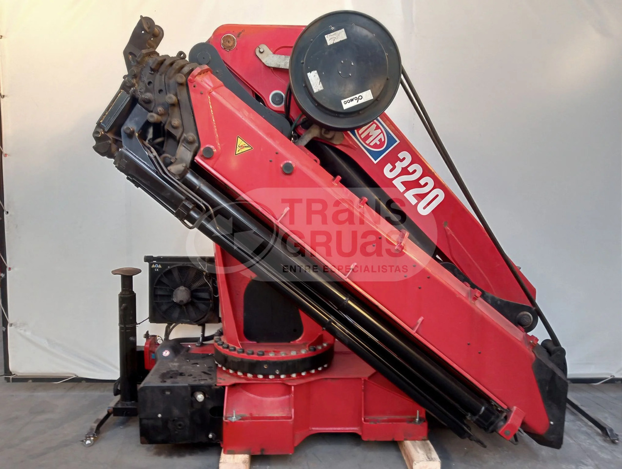 Grúa hidráulica HMF 3220 K - Grue auxiliaire: photos 2 Grúa hidráulica HMF 3220 K - Grue auxiliaire: photos 2