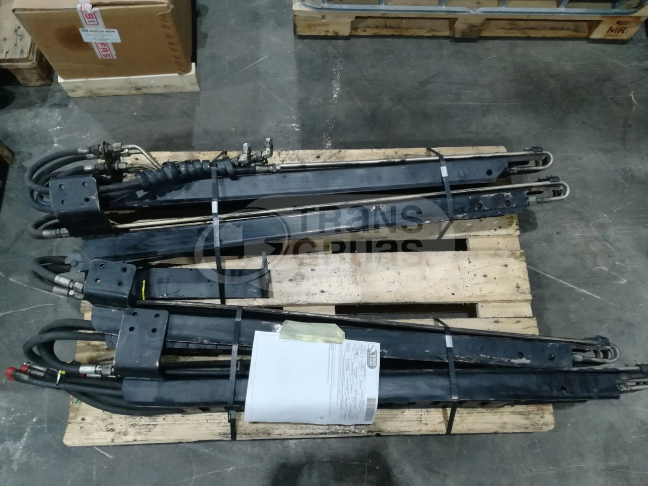 Bandejas para 2 funciones suplementarias - Pièces de rechange pour Grue: photos 2 Bandejas para 2 funciones suplementarias - Pièces de rechange pour Grue: photos 2