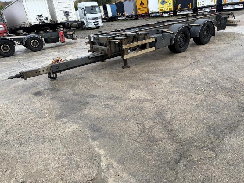 Fruehauf - Remorque porte-conteneur/ Caisse mobile: photos 4 Fruehauf - Remorque porte-conteneur/ Caisse mobile: photos 4