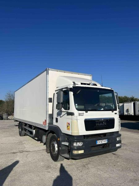 MAN TGM 18.250 - Camion fourgon: photos 3 MAN TGM 18.250 - Camion fourgon: photos 3