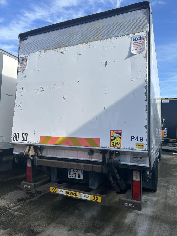 Renault D-Series D19 - Camion fourgon: photos 3 Renault D-Series D19 - Camion fourgon: photos 3