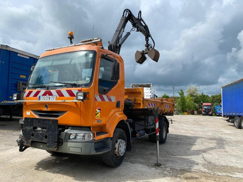 Renault Midlum 180 - Camion benne, Camion grue: photos 4 Renault Midlum 180 - Camion benne, Camion grue: photos 4