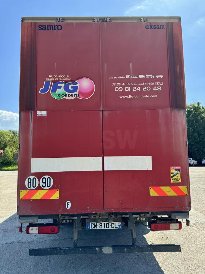 Renault Premium 450 - Camion à rideaux coulissants: photos 4 Renault Premium 450 - Camion à rideaux coulissants: photos 4