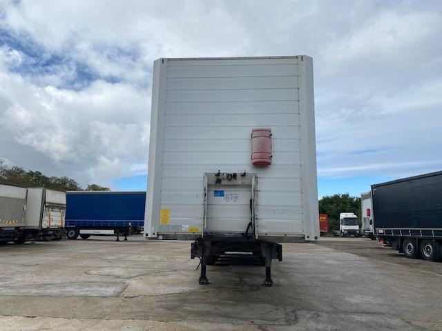 Schmitz Cargobull - Semi-remorque fourgon: photos 2 Schmitz Cargobull - Semi-remorque fourgon: photos 2