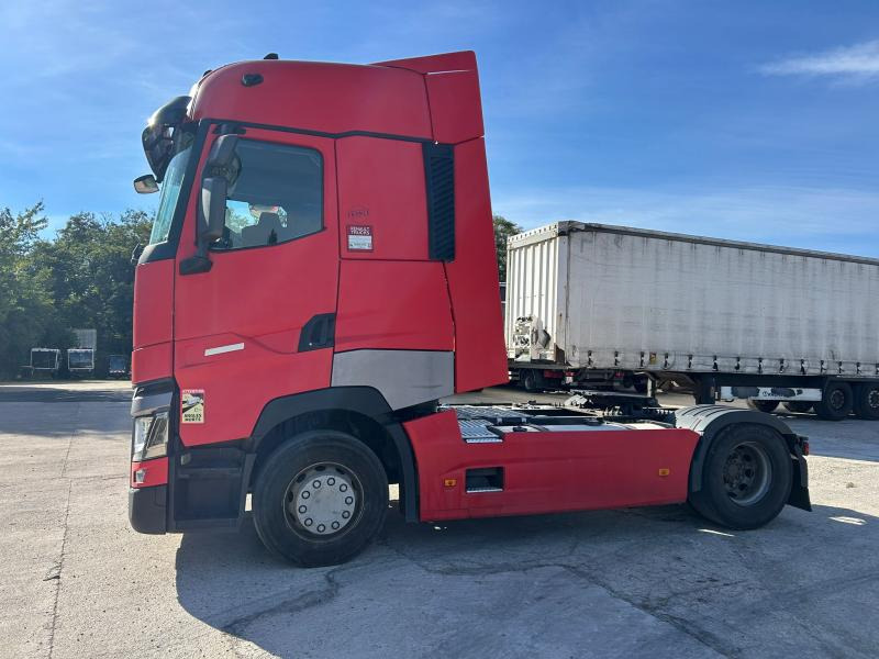 Renault T-Series 480 - Tracteur routier: photos 2 Renault T-Series 480 - Tracteur routier: photos 2