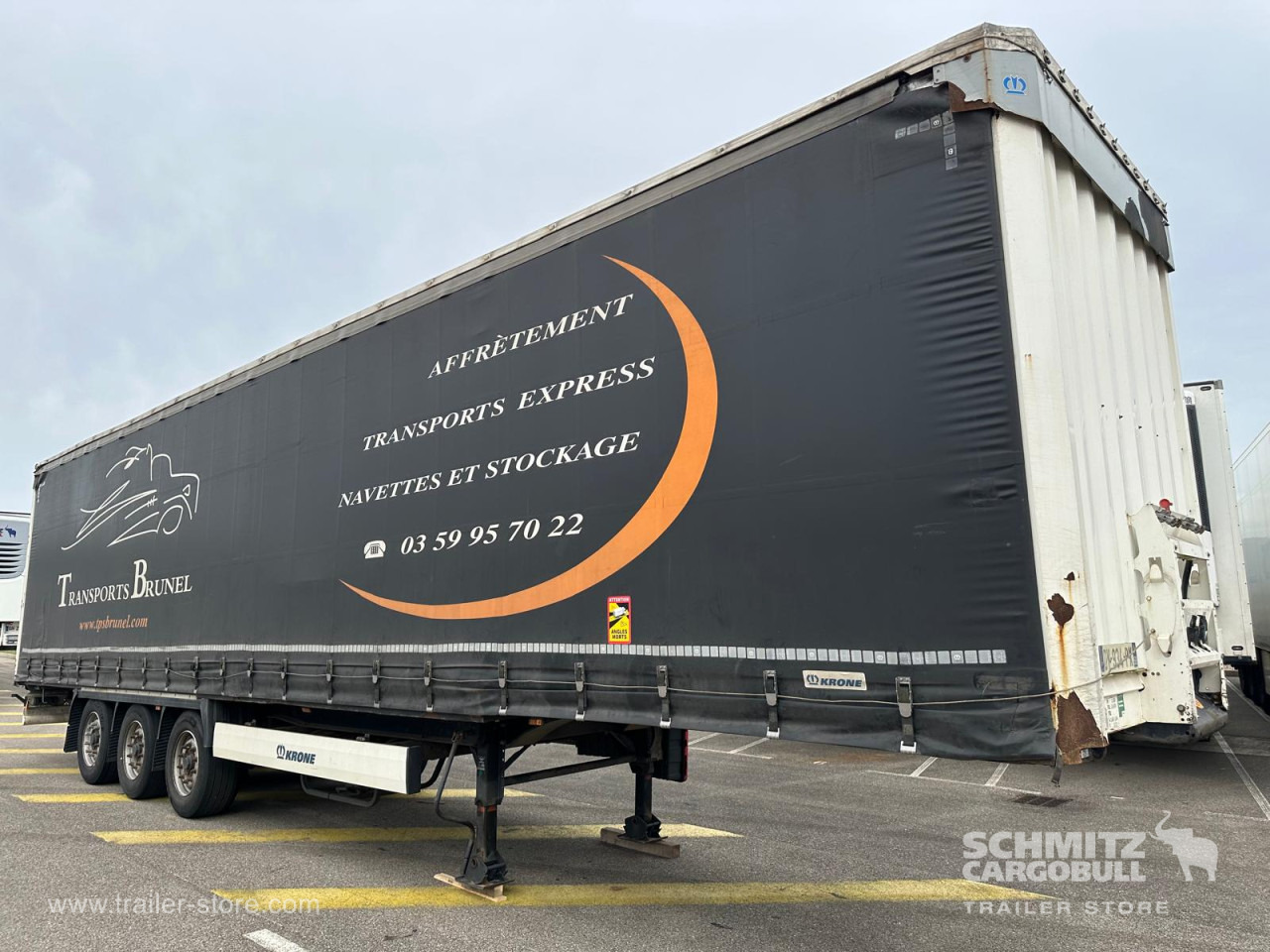KRONE Curtainsider Standard - Semi-remorque rideaux coulissants: photos 1 KRONE Curtainsider Standard - Semi-remorque rideaux coulissants: photos 1