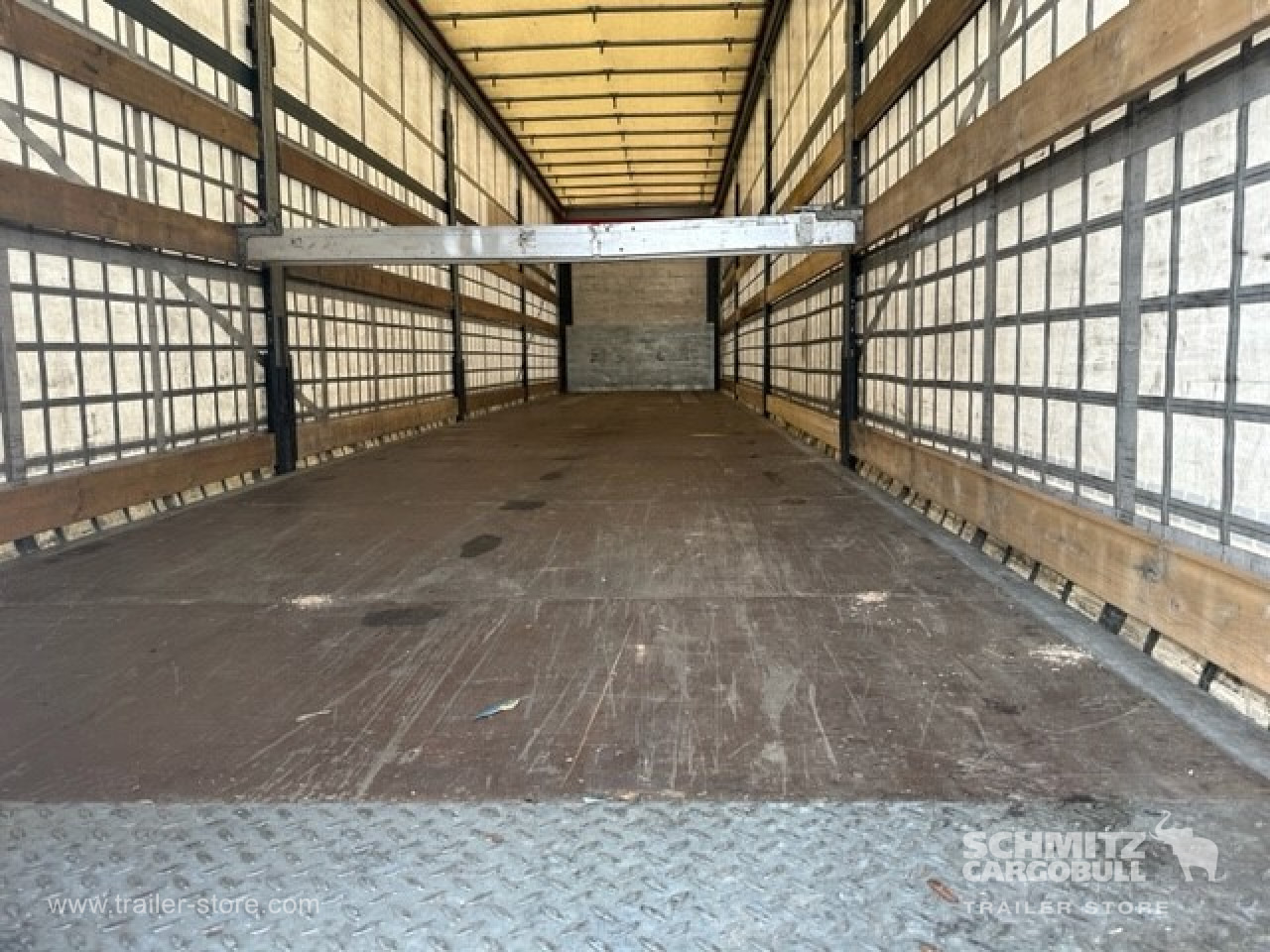 SCHMITZ Curtainsider Standard - Semi-remorque rideaux coulissants: photos 5 SCHMITZ Curtainsider Standard - Semi-remorque rideaux coulissants: photos 5