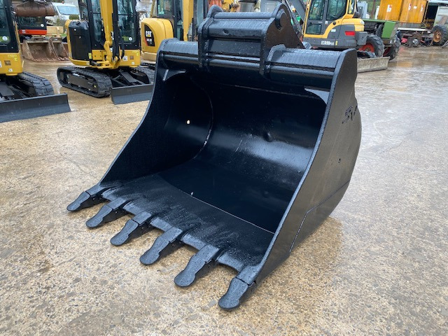 Arden Equipment 1 800 mm - QA 61/62/63 - Godet pour pelle: photos 1 Arden Equipment 1 800 mm - QA 61/62/63 - Godet pour pelle: photos 1
