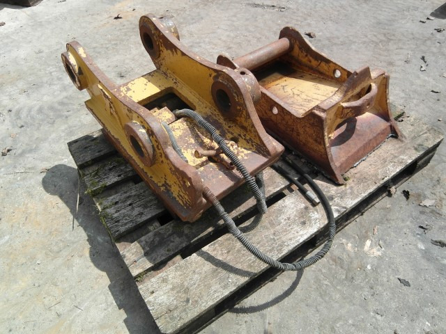 Ardenn - Attache rapide: photos 4 Ardenn - Attache rapide: photos 4