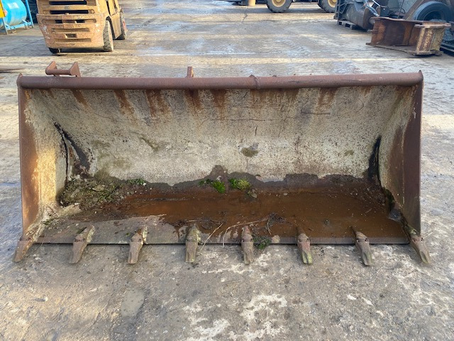 Case 580 - Godet pour chargeur: photos 5 Case 580 - Godet pour chargeur: photos 5