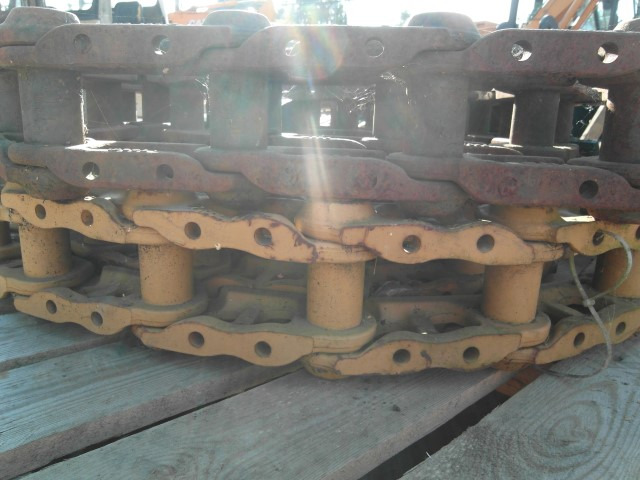 Caterpillar 307 - Chenille pour Engins de chantier: photos 5 Caterpillar 307 - Chenille pour Engins de chantier: photos 5