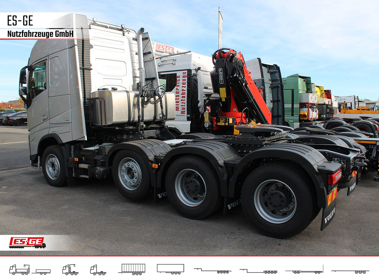 Volvo FH 551 8x4 Tridem VLA (Luftfederung) - Tracteur routier: photos 2 Volvo FH 551 8x4 Tridem VLA (Luftfederung) - Tracteur routier: photos 2