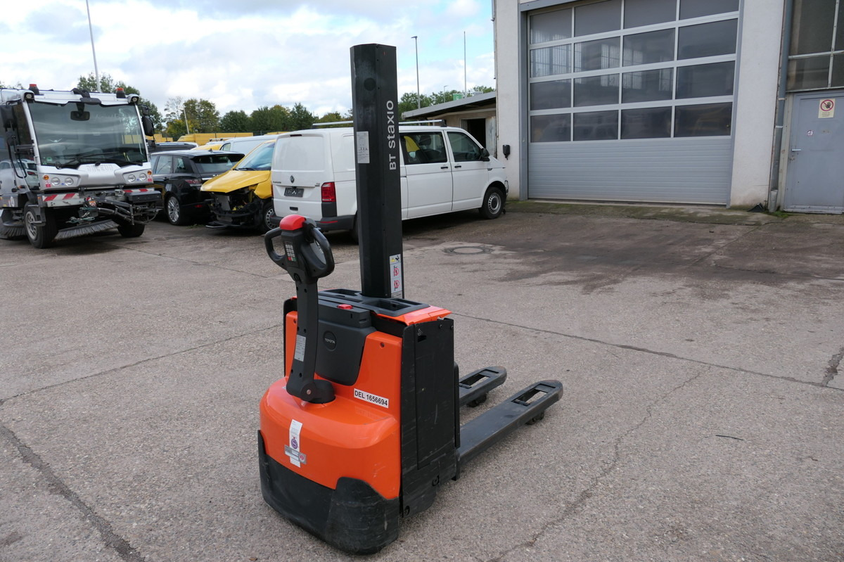 BT SWE 080L Batterie 16/2025 - Transpalette: photos 4 BT SWE 080L Batterie 16/2025 - Transpalette: photos 4