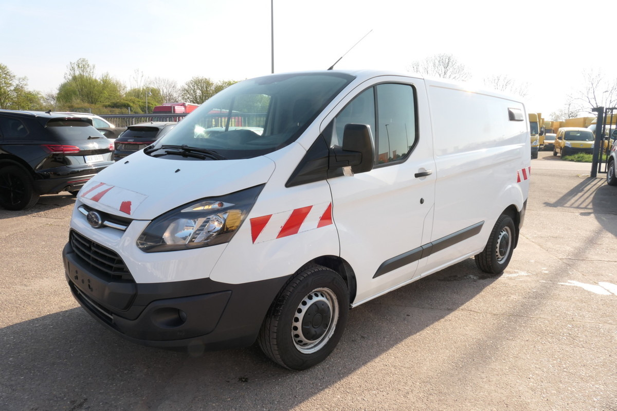 FORD Transit Custom 290 2.0 TDCi KLIMA TEMPOMAT AHK W - Fourgonnette: photos 2 FORD Transit Custom 290 2.0 TDCi KLIMA TEMPOMAT AHK W - Fourgonnette: photos 2