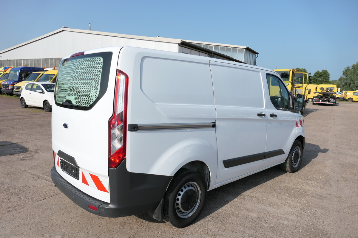 FORD Transit Custom 290 2.0 TDCi KLIMA WERKSTATTEINBA - Fourgonnette: photos 4 FORD Transit Custom 290 2.0 TDCi KLIMA WERKSTATTEINBA - Fourgonnette: photos 4