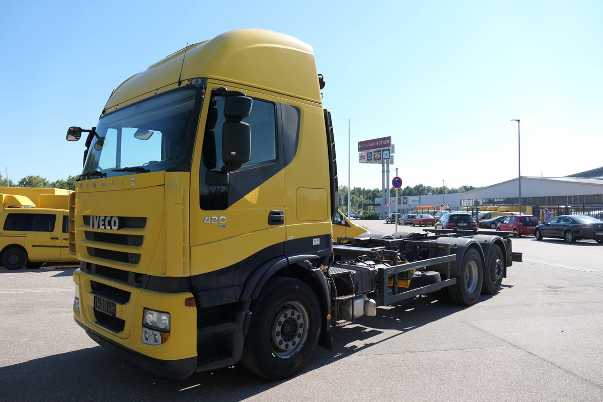 IVECO STRALIS AS 260 S42 Y/FS-CM AHK Lenk- und Liftach - Camion porte-conteneur/ Caisse mobile: photos 4 IVECO STRALIS AS 260 S42 Y/FS-CM AHK Lenk- und Liftach - Camion porte-conteneur/ Caisse mobile: photos 4