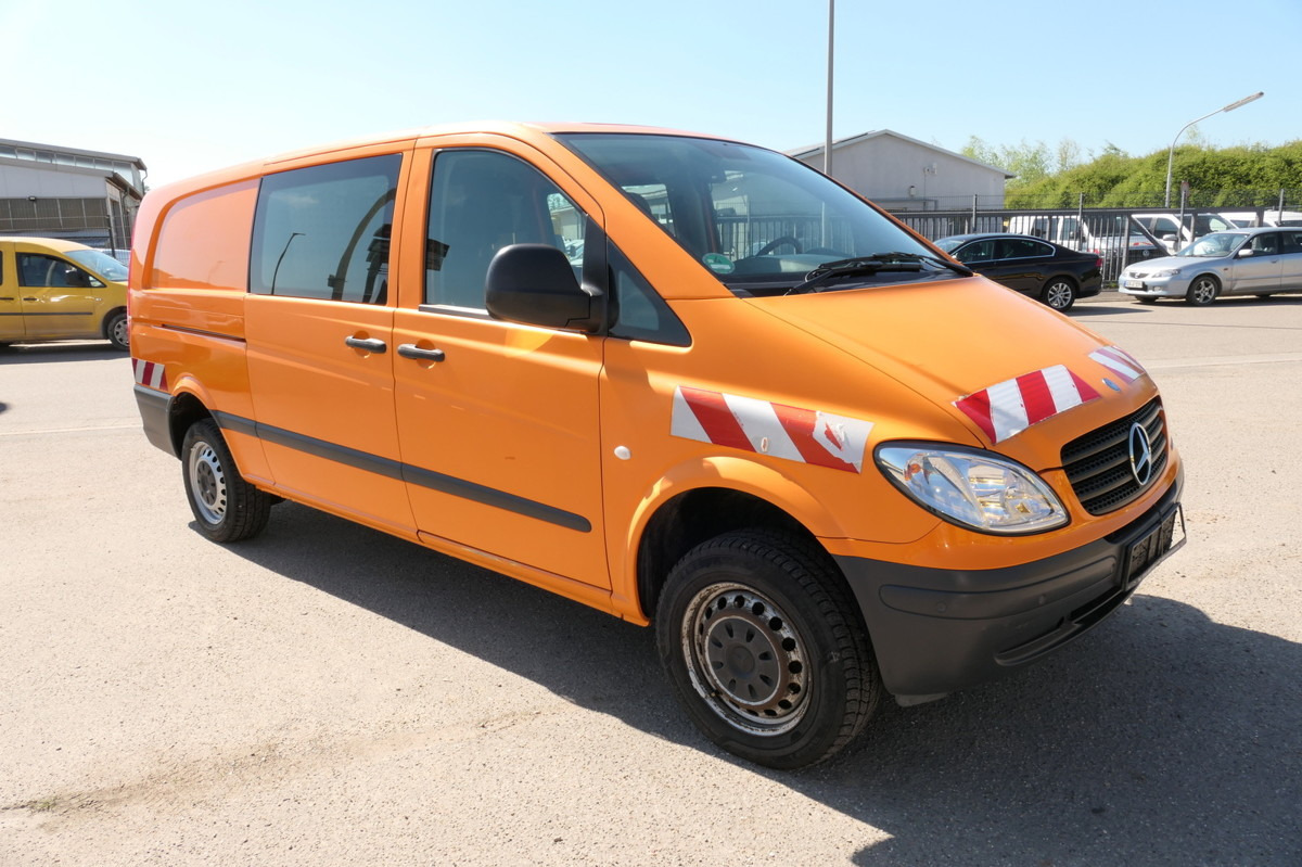 MERCEDES-BENZ Vito Mixto 111 CDI Kasten Extralang 4x4 AHK - Fourgonnette: photos 4 MERCEDES-BENZ Vito Mixto 111 CDI Kasten Extralang 4x4 AHK - Fourgonnette: photos 4