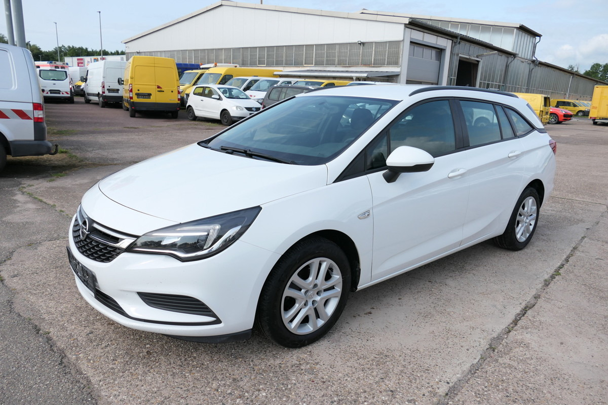 OPEL Astra K 1.6 CDTI Edition S/S KLIMA - Voiture: photos 1 OPEL Astra K 1.6 CDTI Edition S/S KLIMA - Voiture: photos 1