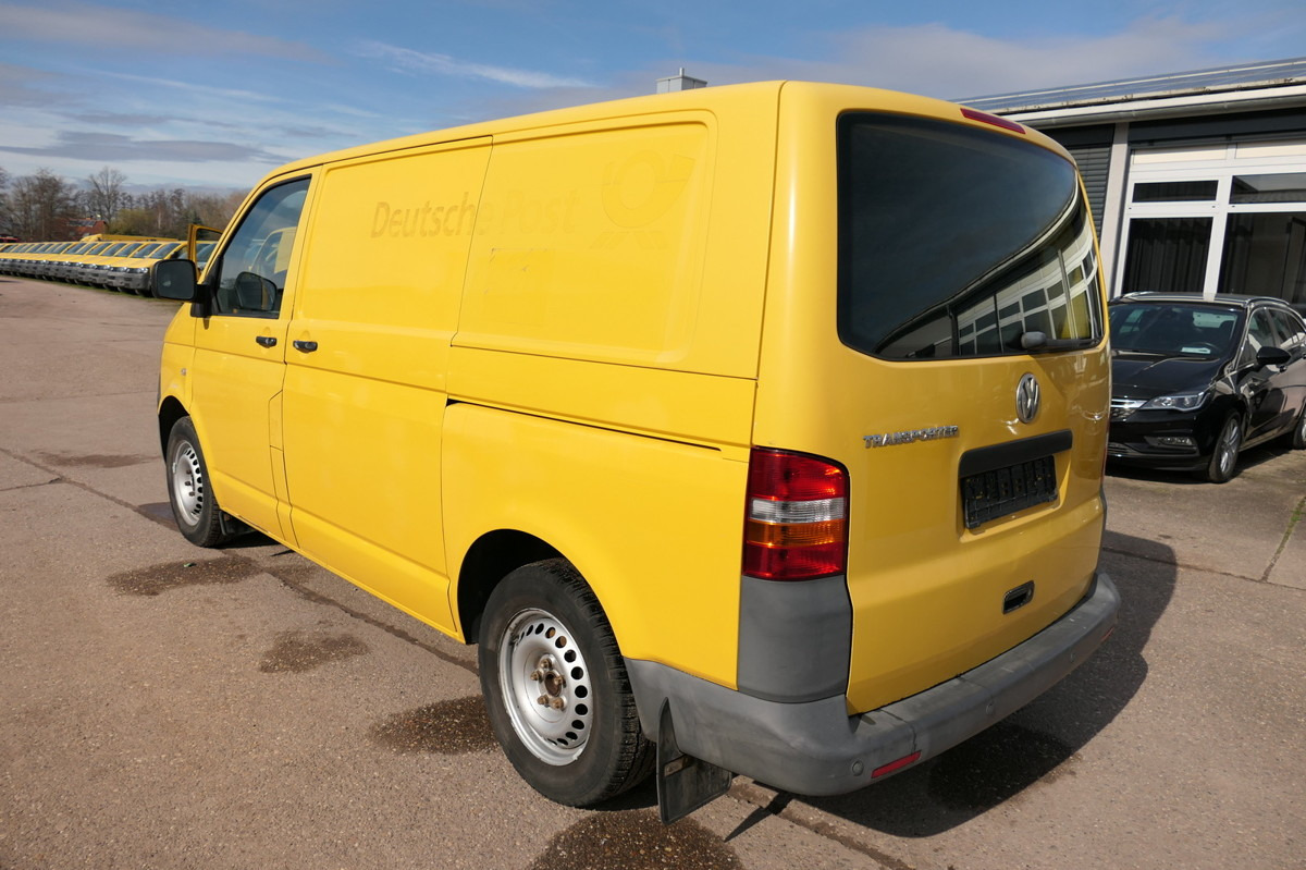 VW T5 Transporter 1.9 TDI PARKTRONIK 2xSCHIEBETÜR - Fourgonnette: photos 5 VW T5 Transporter 1.9 TDI PARKTRONIK 2xSCHIEBETÜR - Fourgonnette: photos 5