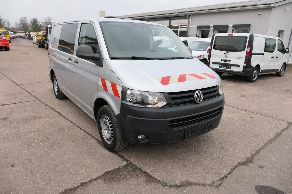 VW T5 Transporter 2.0 TDI 2-Sitzer 4 Motion AHK KLI - Fourgonnette: photos 2 VW T5 Transporter 2.0 TDI 2-Sitzer 4 Motion AHK KLI - Fourgonnette: photos 2