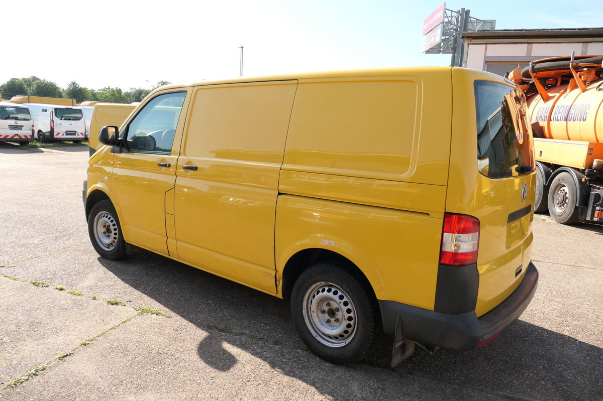 VW T5 Transporter 2.0 TDI EURO-5 CoC 2xSCHIEBETÜR P - Fourgonnette: photos 5 VW T5 Transporter 2.0 TDI EURO-5 CoC 2xSCHIEBETÜR P - Fourgonnette: photos 5
