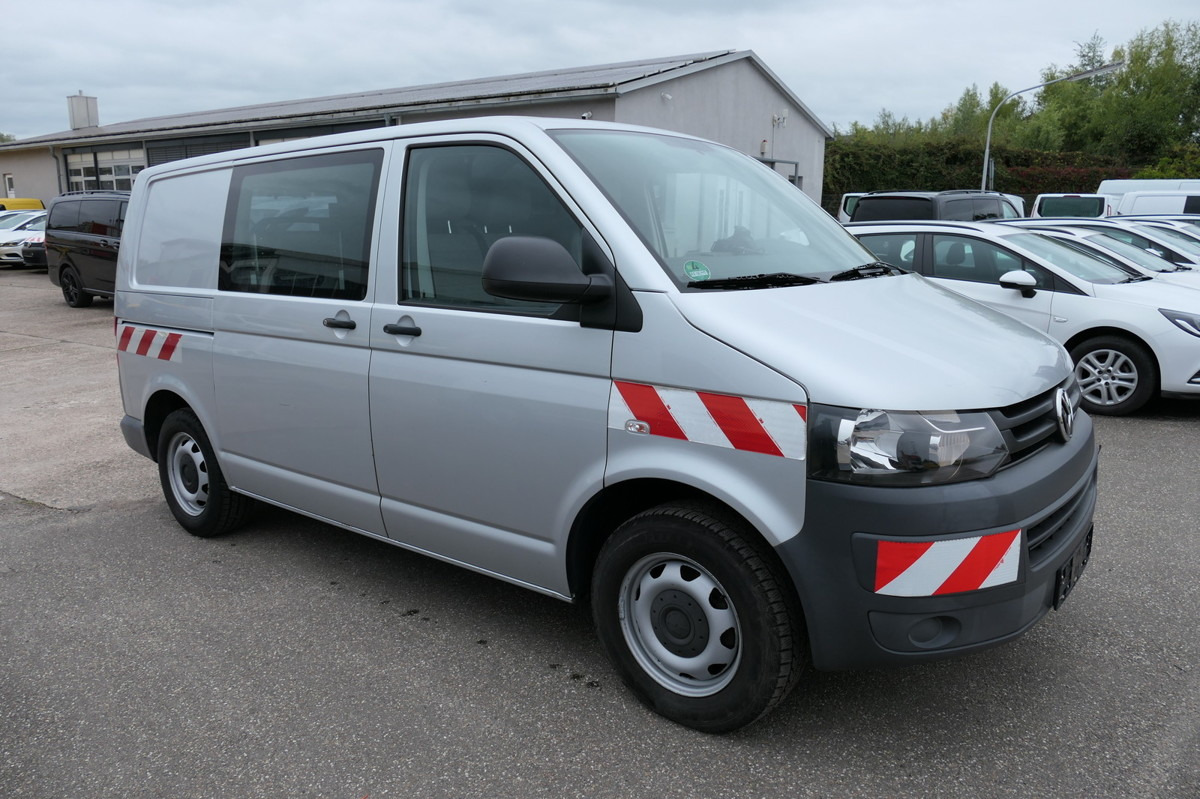 VW T5 Transporter 2.0 TDI KLIMA AHK Werkstatteinbau - Fourgonnette: photos 2 VW T5 Transporter 2.0 TDI KLIMA AHK Werkstatteinbau - Fourgonnette: photos 2