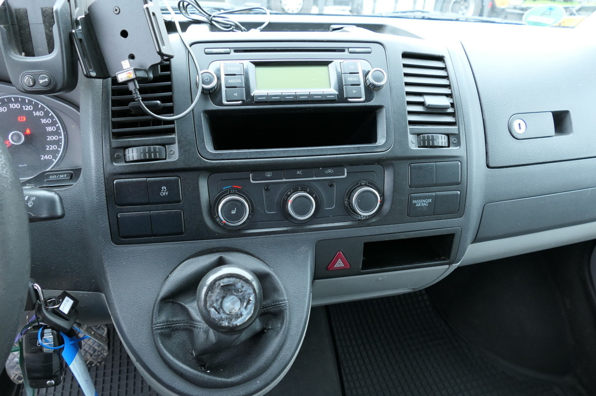 Fourgonnette VW T5 Transporter 2.0 TDI KLIMA AHK Werkstatteinbau: photos 10