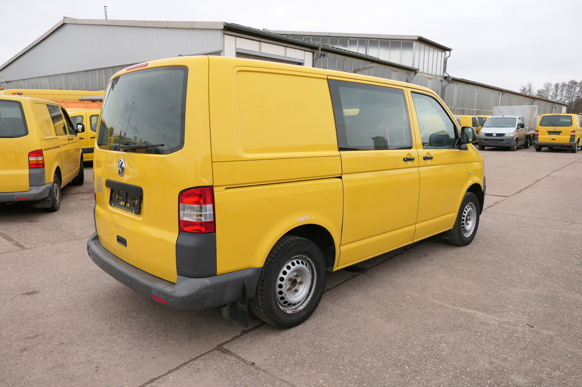 VW T5 Transporter 2.0 TDI PARKTRONIK EURO-5 2xSCHIE - Fourgonnette: photos 4 VW T5 Transporter 2.0 TDI PARKTRONIK EURO-5 2xSCHIE - Fourgonnette: photos 4