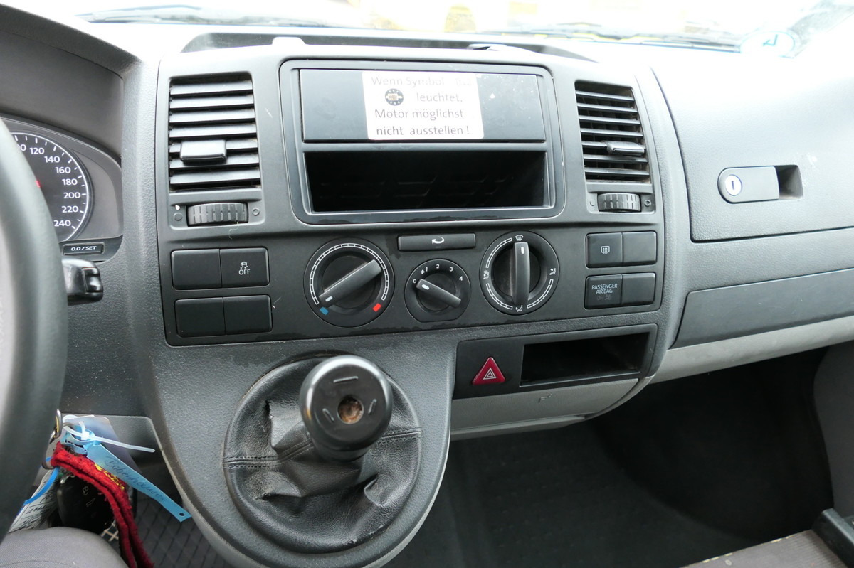 Fourgonnette VW T5 Transporter 2.0 TDI PARKTRONIK EURO-5 2xSCHIE: photos 10